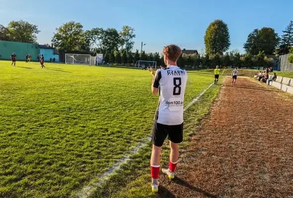 MKSR Czarni Pyskowice rozgromili lidera B klasy – 4:0 z LKS Bujaków