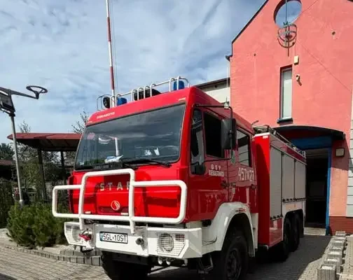 Zgłoszenie o spłoszonym kocie na ogrodzeniu – interwencja odwołana