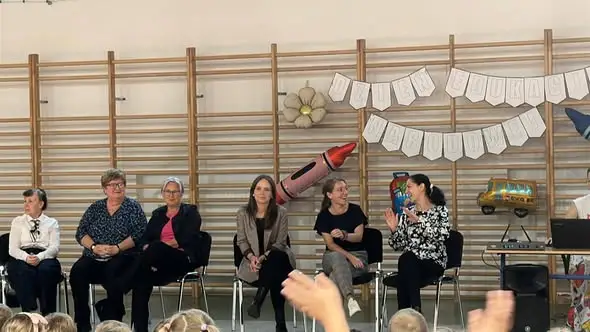 Międzypokoleniowy Turniej Wiedzy i Humoru w szkole. Dzień Edukacji Narodowej na wesoło