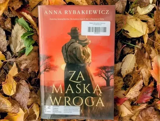 Nowy cykl w bibliotece w Pyskowicach – „Książkowe podaj dalej”