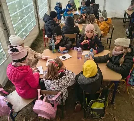 Jesienna wycieczka do Dzidzi Wioski – Dzień Pieczonego Ziemniaka pełen atrakcji