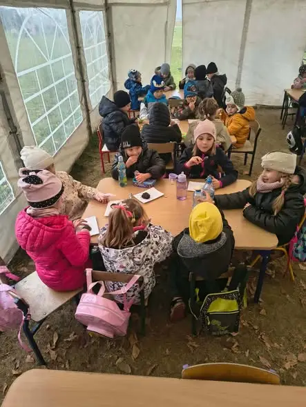 Jesienna wycieczka do Dzidzi Wioski – Dzień Pieczonego Ziemniaka pełen atrakcji