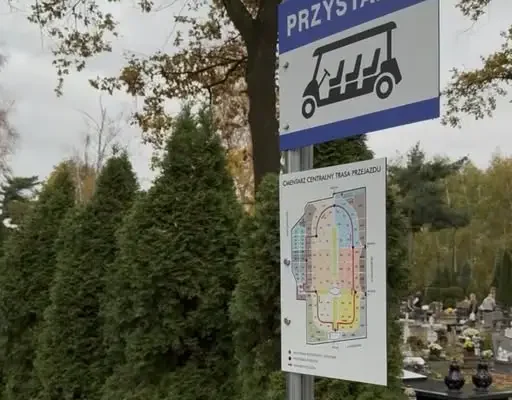 Bezpłatne meleksy na gliwickich cmentarzach przed Wszystkimi Świętymi