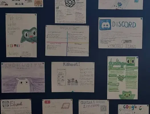 Uczniowie klas 6 z Knurova tworzą wystawę bezpiecznych miejsc w sieci