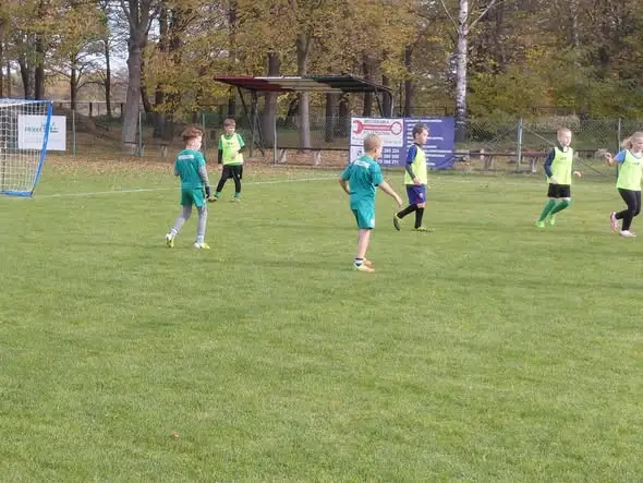 Żaki LKS Pogórze Gierałtowice rozegrały sparing z LKS Przeciszovia